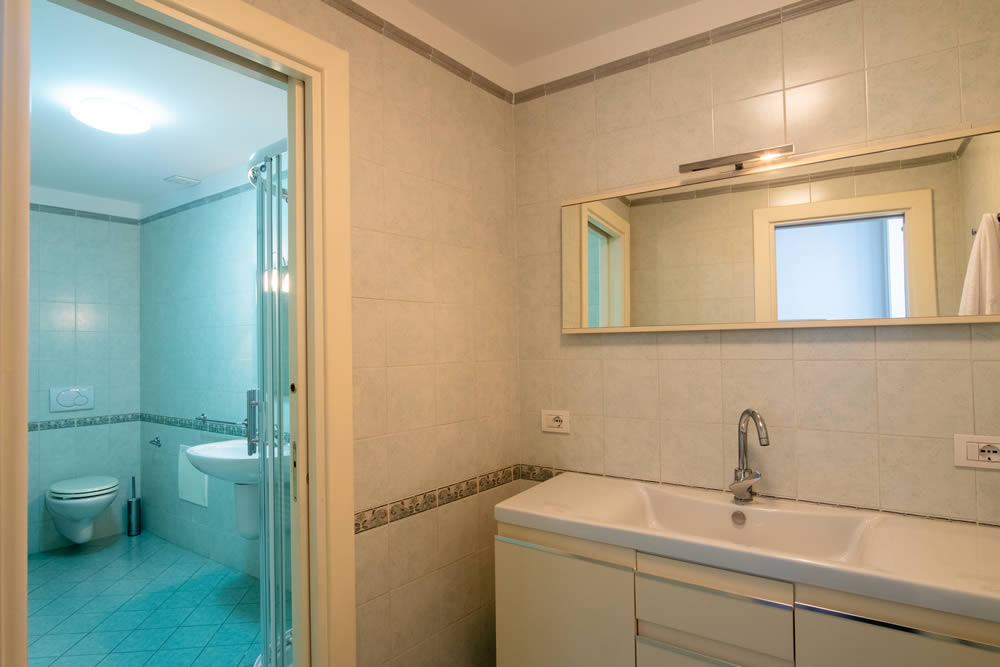 arcadia-luxury-suites-appartamento-cortile (8)