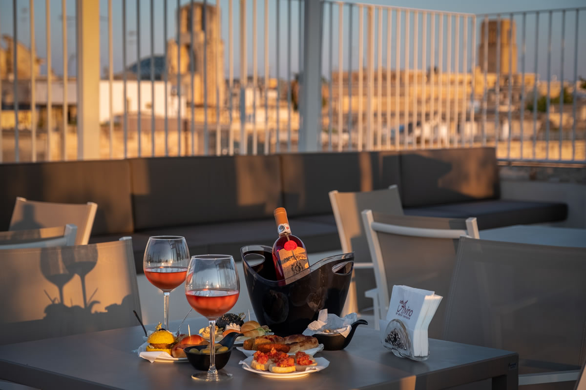 arcadia-luxury-suites-roof-garden-gallery (2)