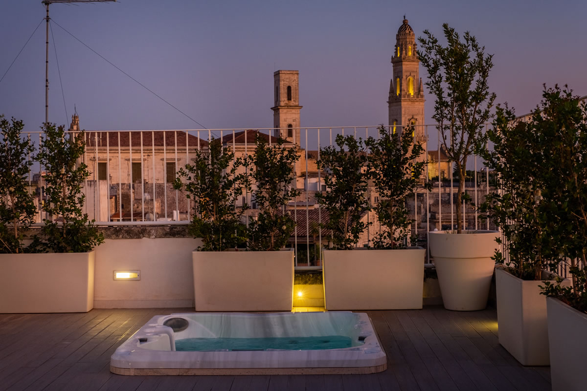 arcadia-luxury-suites-roof-garden-gallery (7)